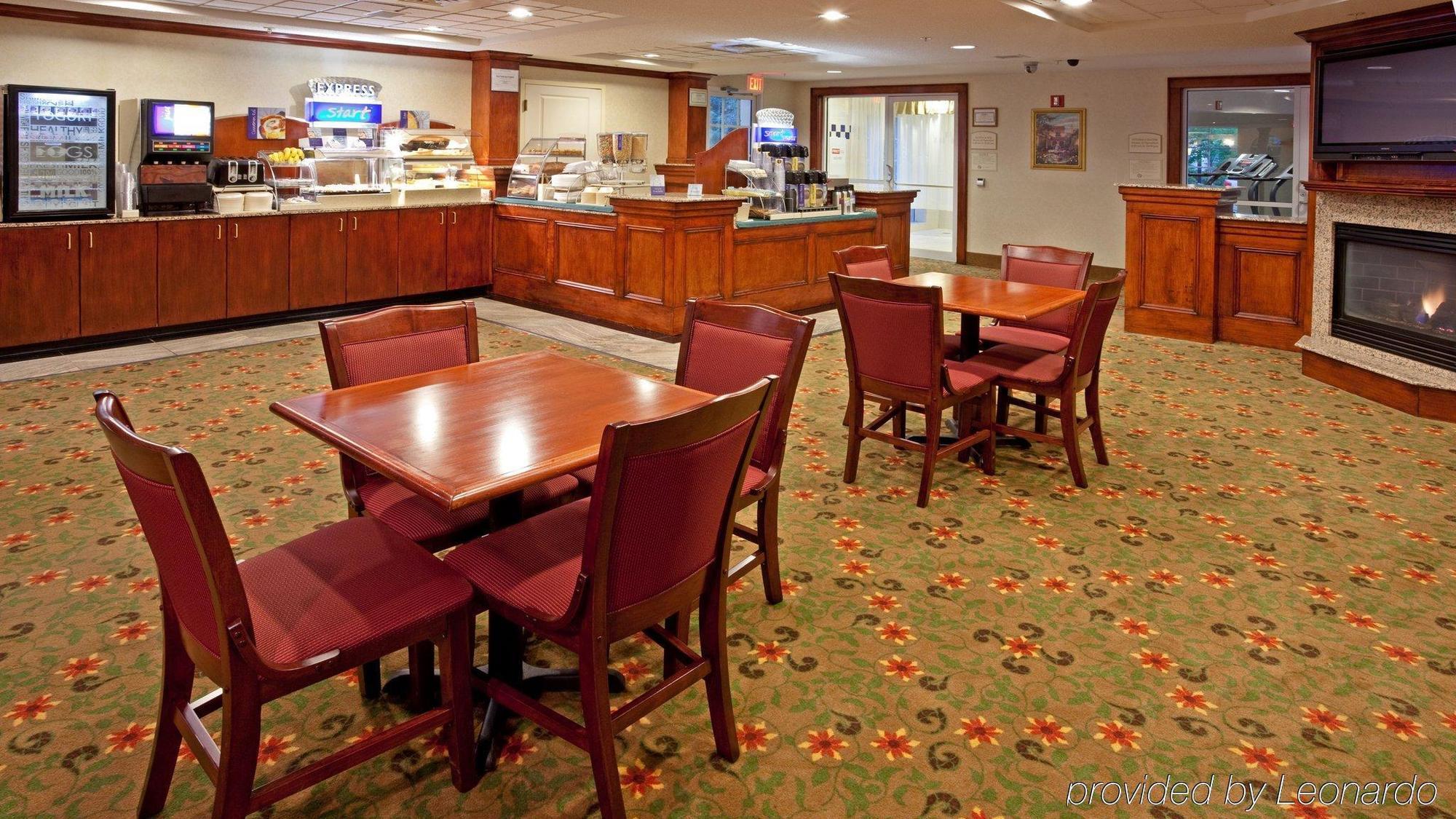 Holiday Inn Express Mount Arlington, An Ihg Hotel Restaurante foto